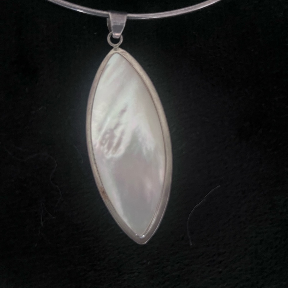 Mother of pearl sterling silver choker - Picture 3 of 4